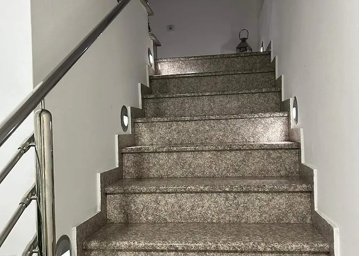 San -u Centru アパート